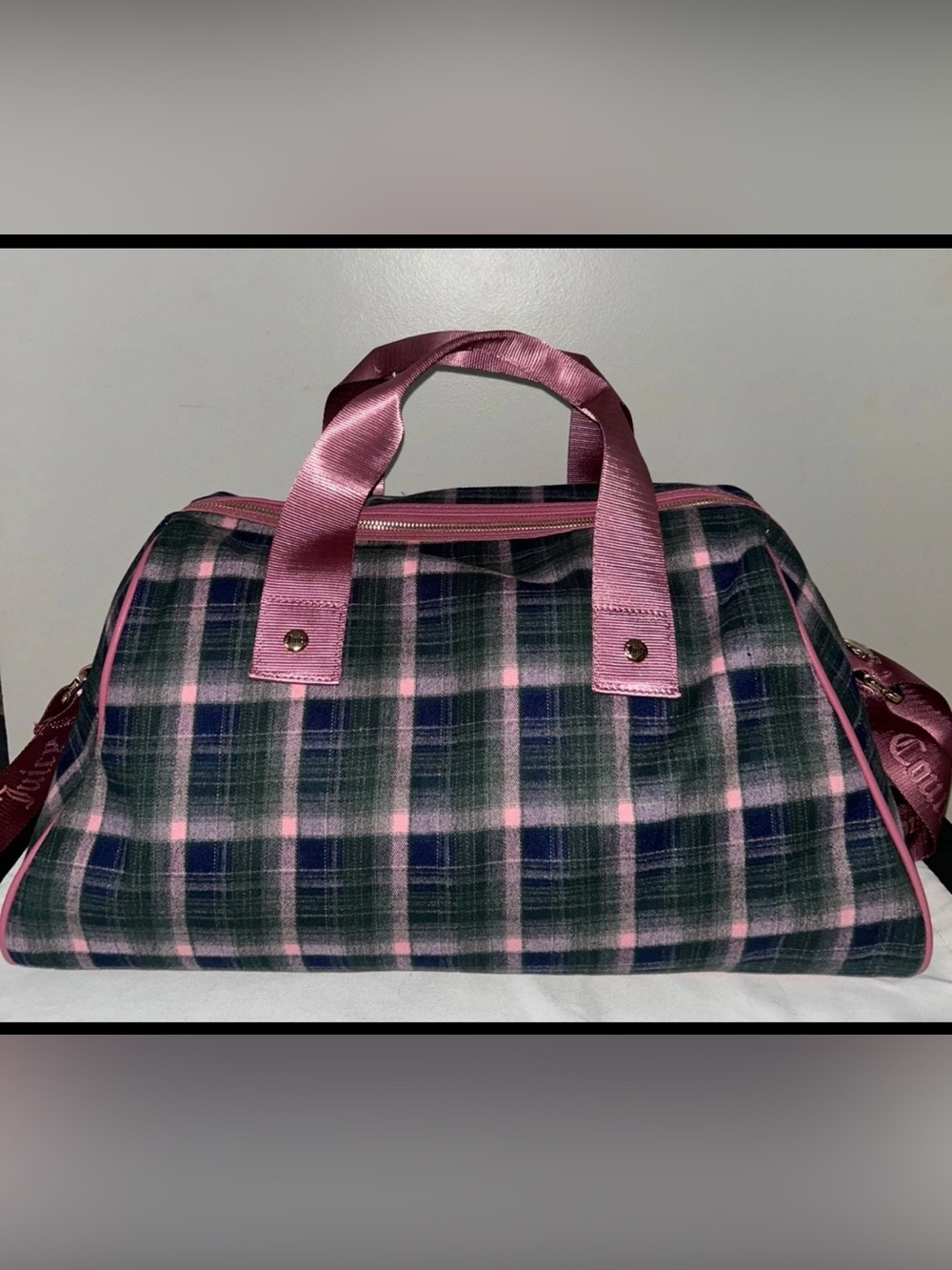 Juicy Couture Green /Pink Plaid Juicy Varsity Weekender set of 3 . - Picture 4 of 15